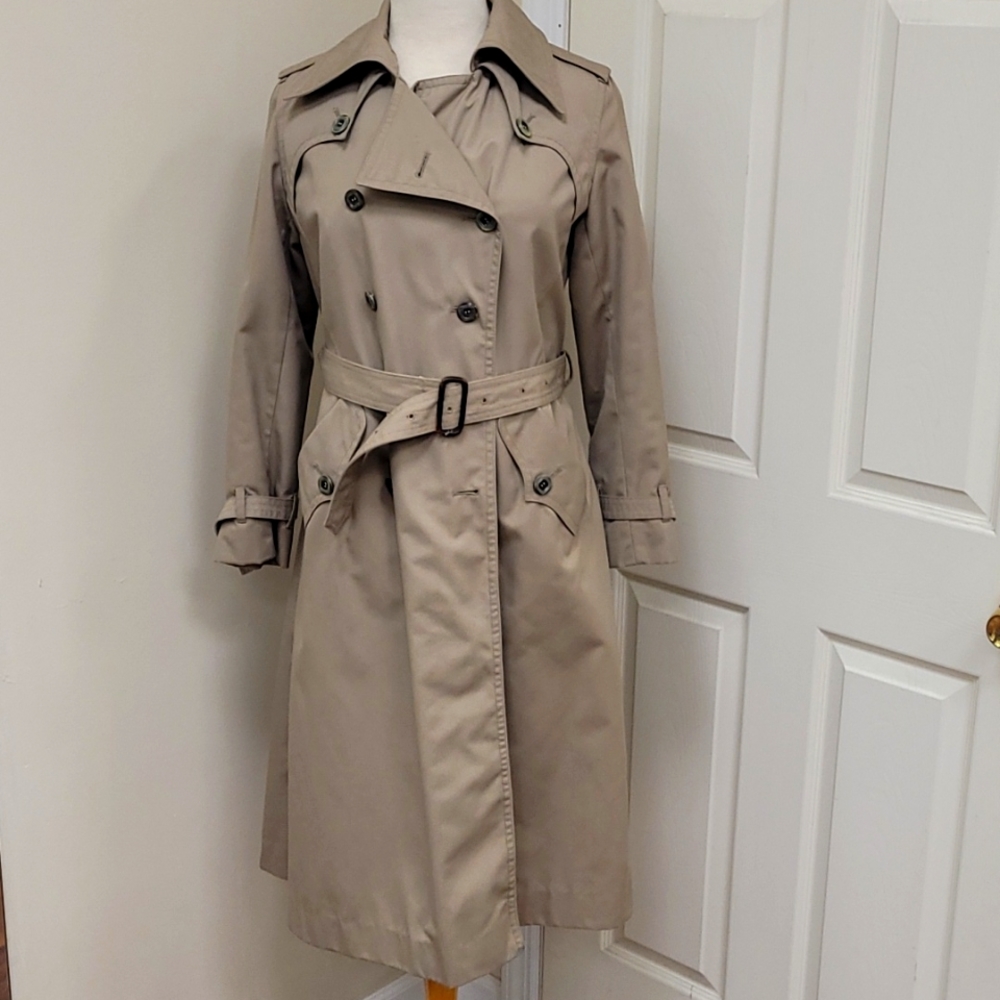 Siara originals raincoat M